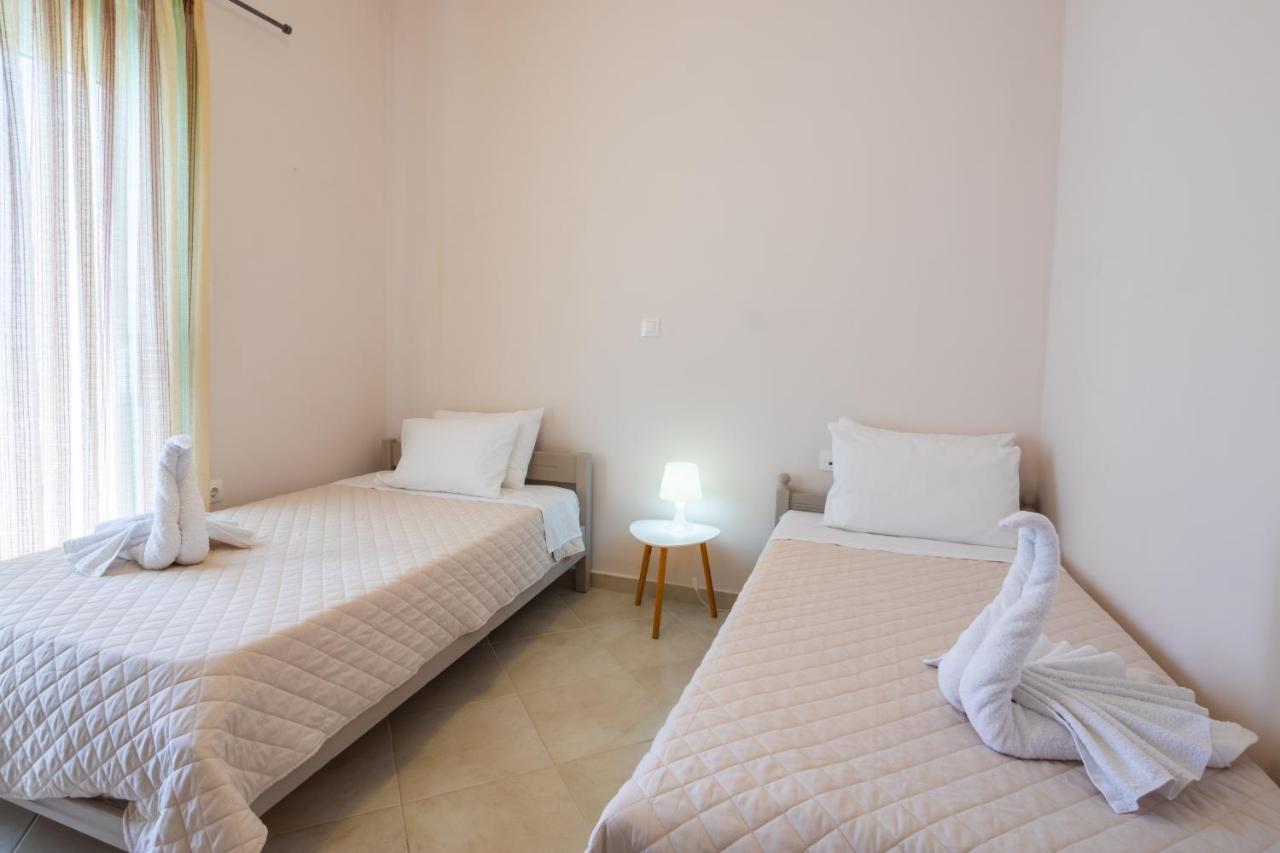 Mystique Apartment Karpathos Bagian luar foto